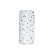 Load image into Gallery viewer, Lulujo Blueberries Swaddle Blanket
