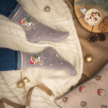 Load image into Gallery viewer, Wrendale Designs Christmouse Mouse Socks
