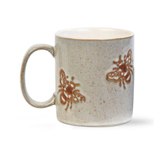 Load image into Gallery viewer, Antique White Bee Mug
